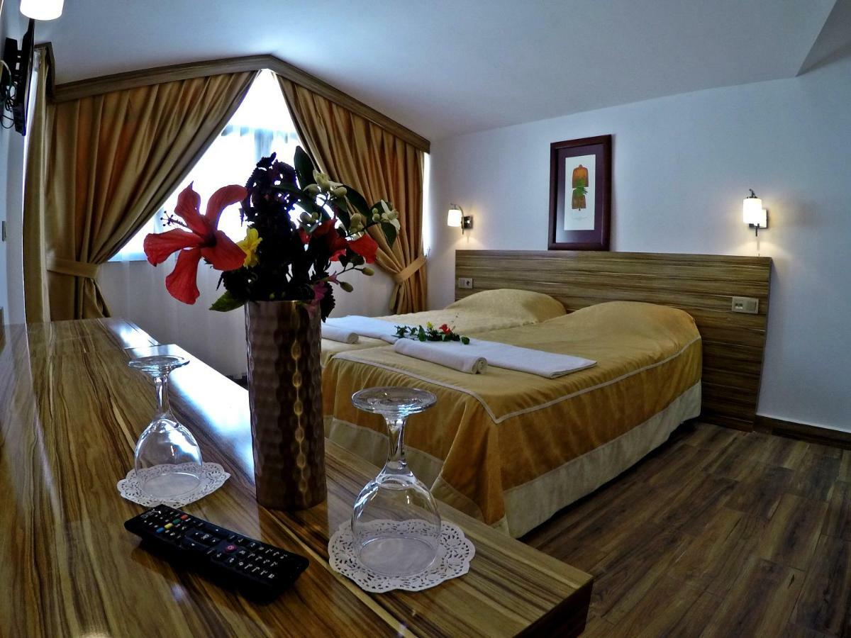 Nar Hotel เกเมร์ ภายนอก รูปภาพ