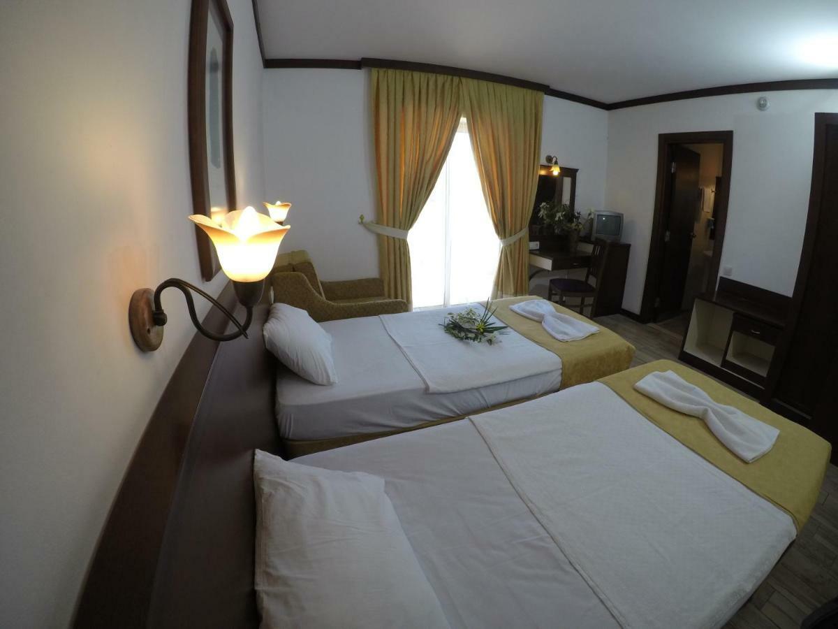 Nar Hotel เกเมร์ ภายนอก รูปภาพ